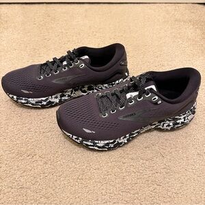 Women’s Brooks Ghost 15 Running Shoes